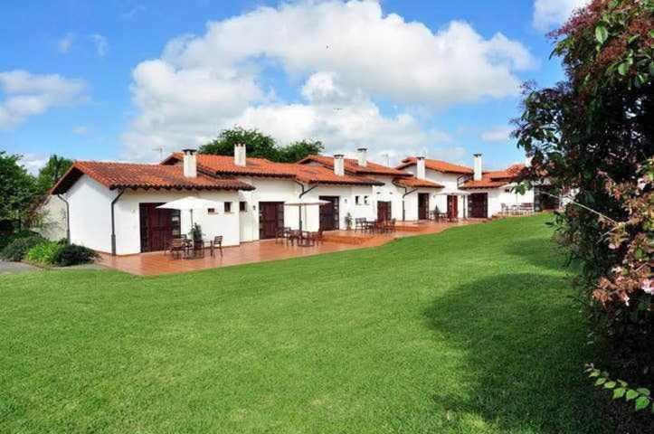 Apartamento Familiar Cercano A Playa De Rodiles 7 Эль-Оливар Экстерьер фото